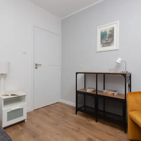 Apartment Old Town By Renters