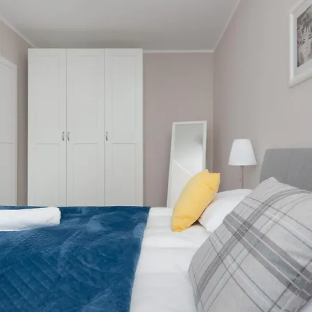 Apartment Old Town By Renters